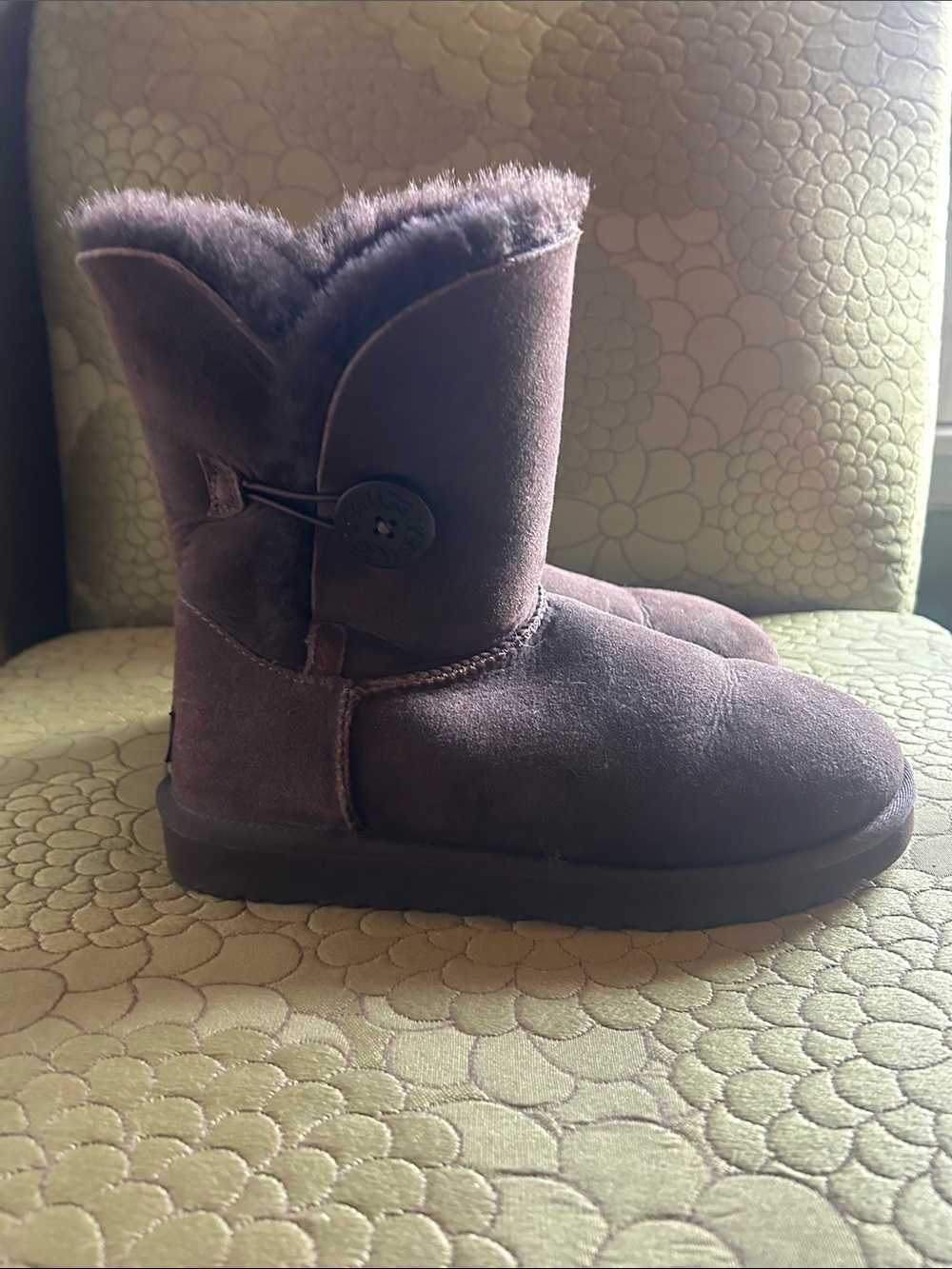 UGG Chestnut Suede Button Short Boot